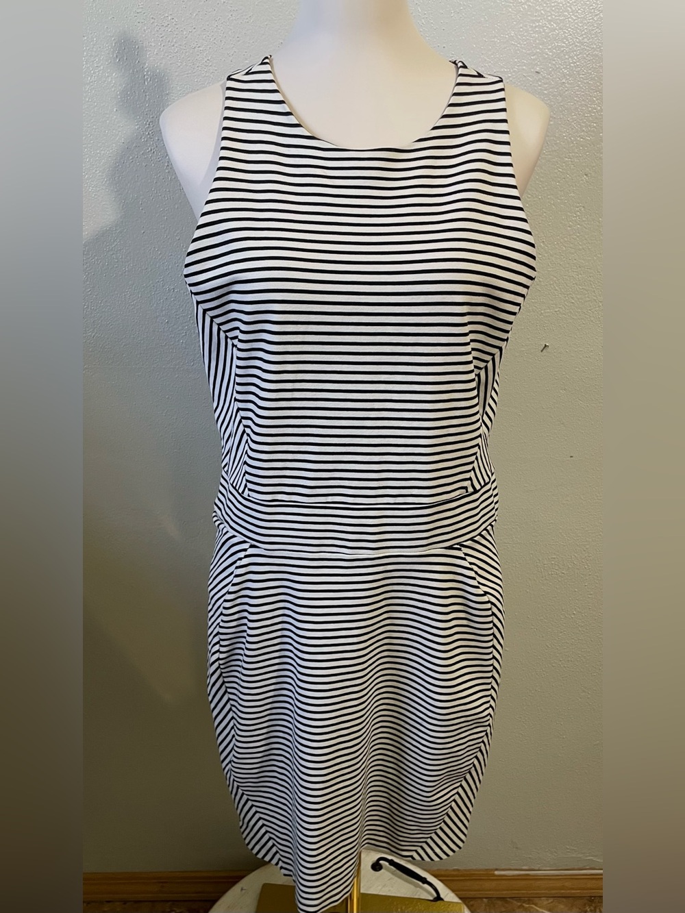 Toad&Co Black White Striped Sleeveless Midi Dress Scoop Neck Casual Travel Every